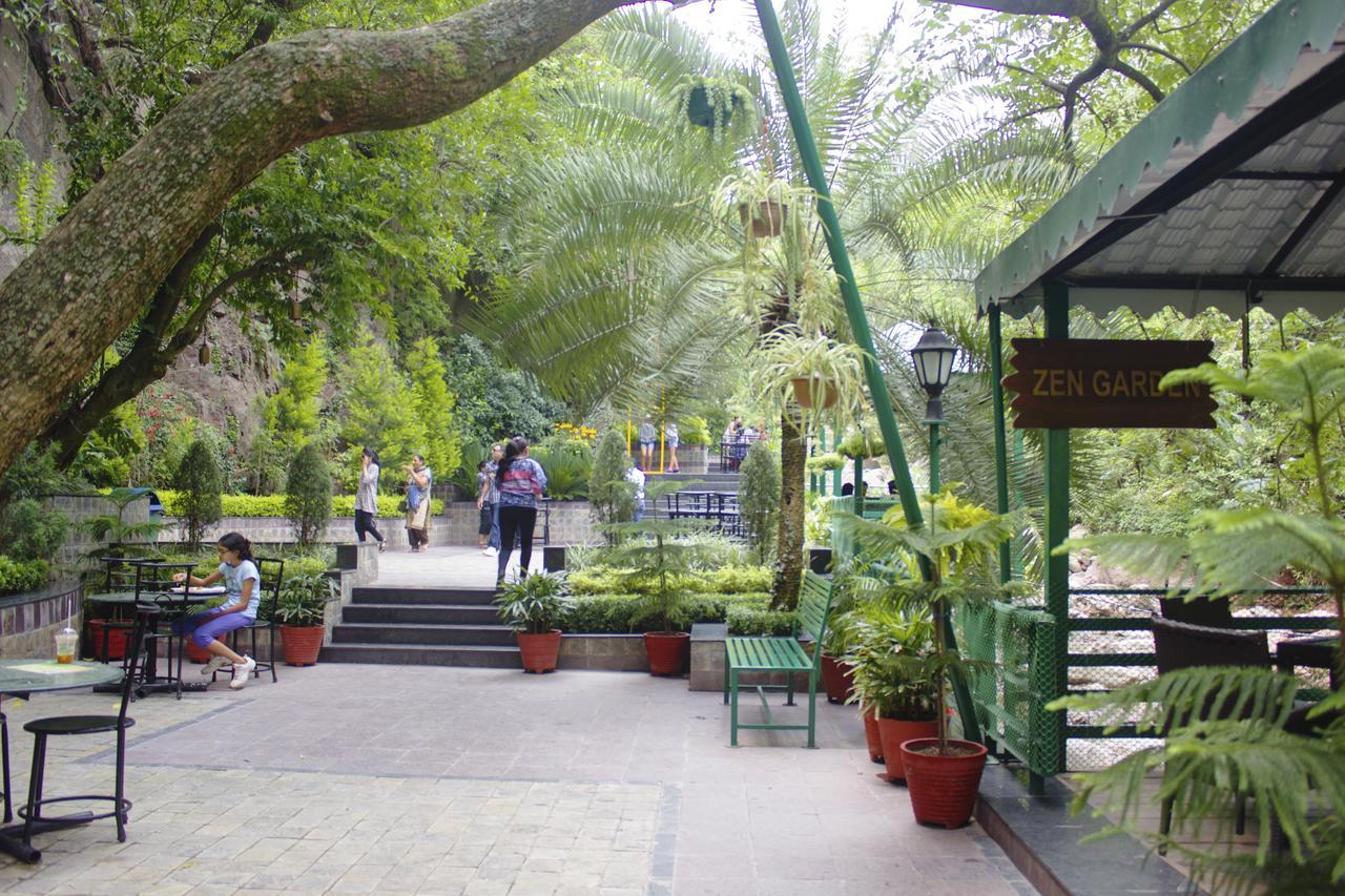 Savoy Greens Kasauli Exterior photo