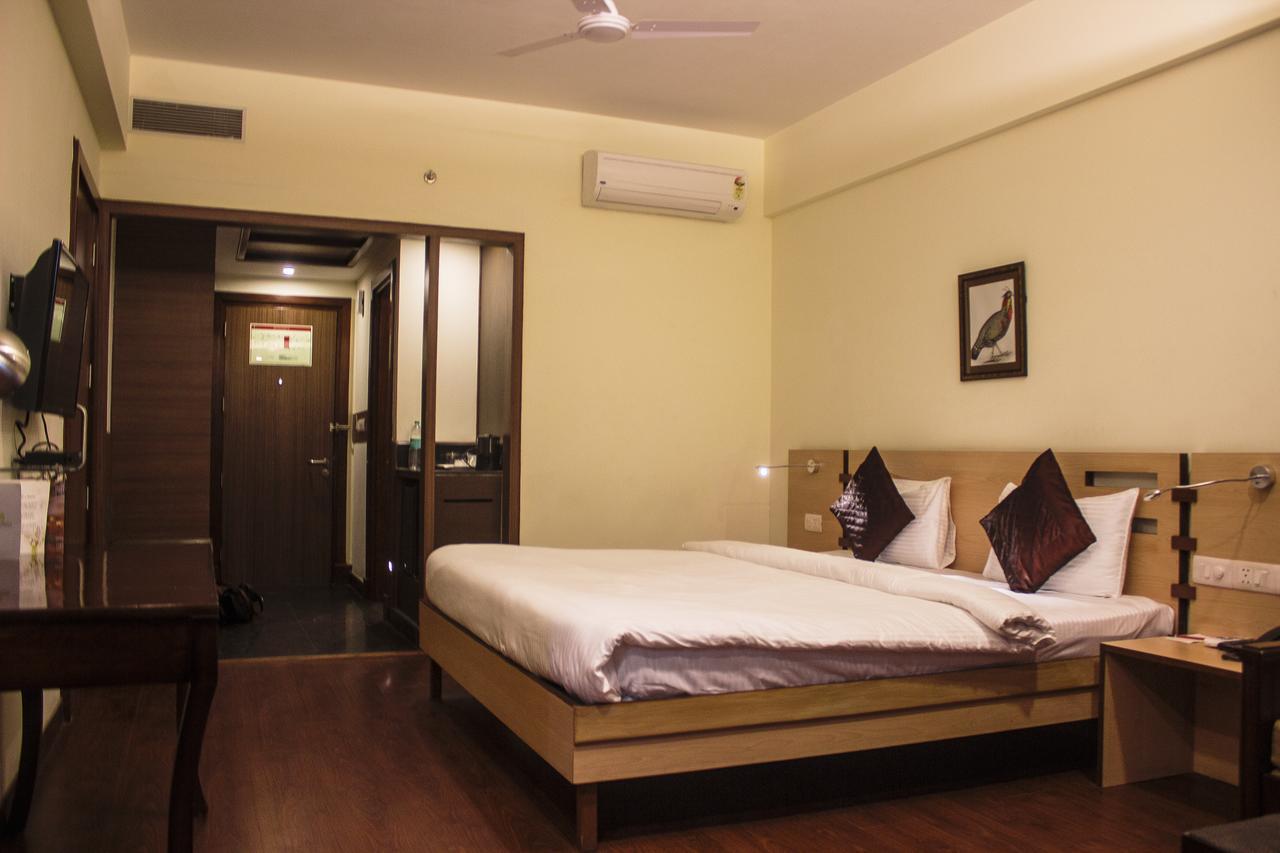 Savoy Greens Kasauli Exterior photo